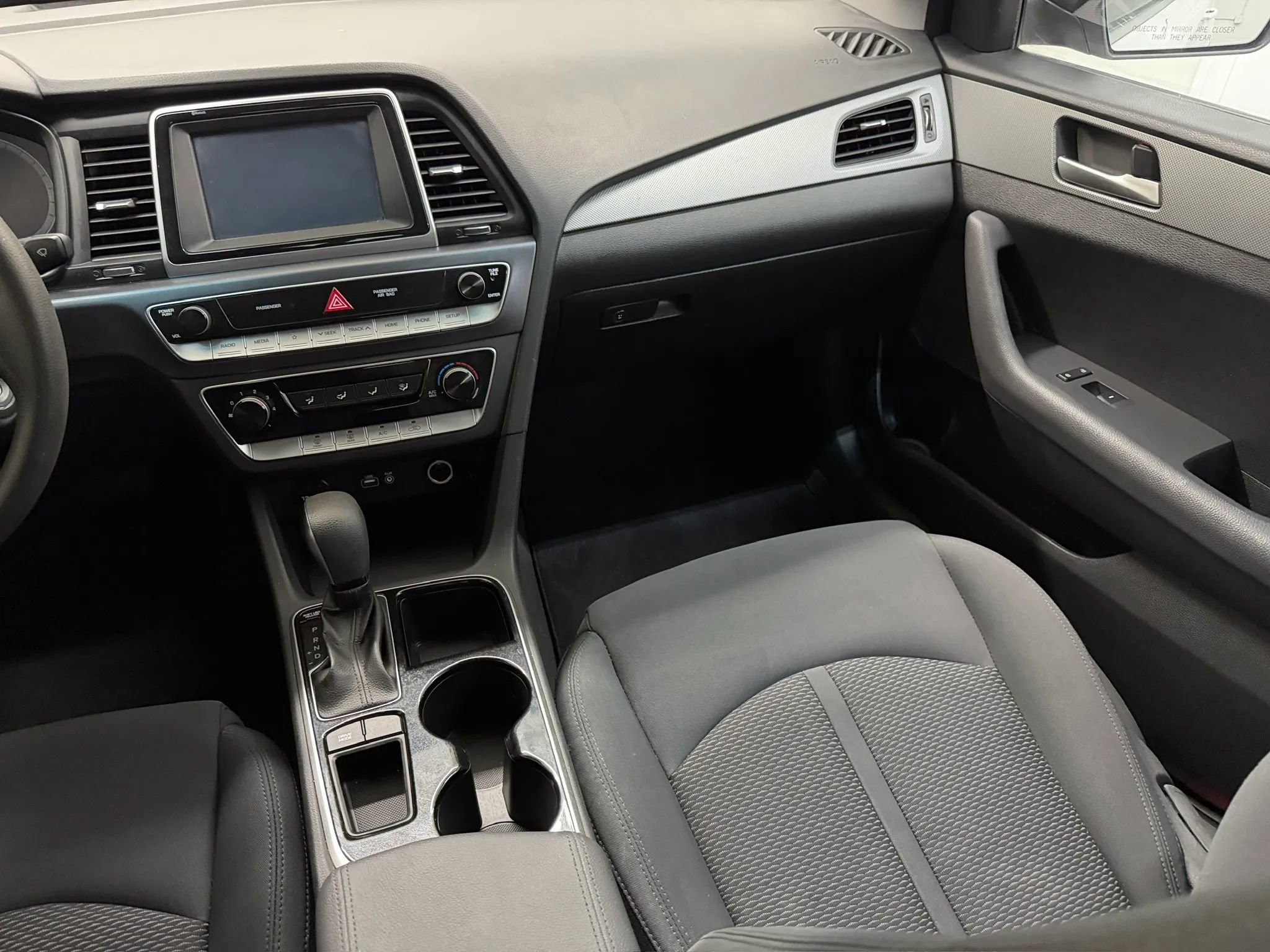 Used 2018 Hyundai Sonata SE FWD image 23
