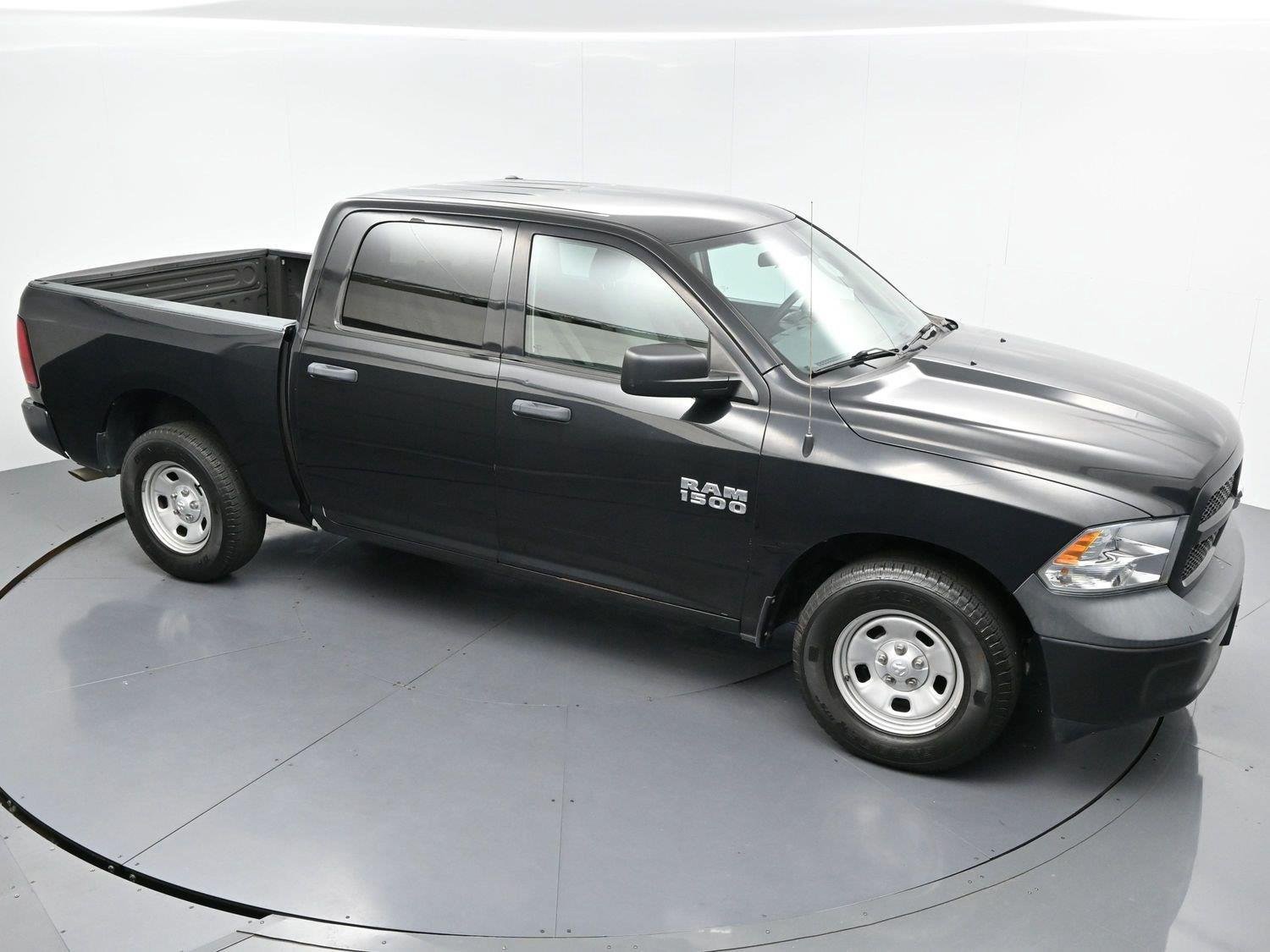 Used 2018 RAM 1500 Tradesman w/ Popular Equipment Group RWD image 34