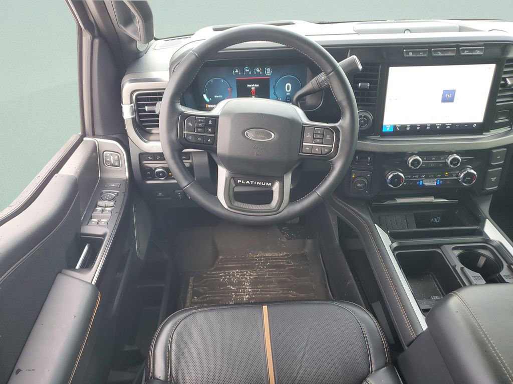 Used 2023 Ford F450 Platinum w/ FX4 Off-Road Package image 19