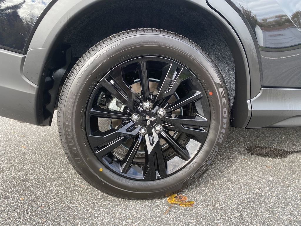 New 2026 Mitsubishi Eclipse Cross LE image 30