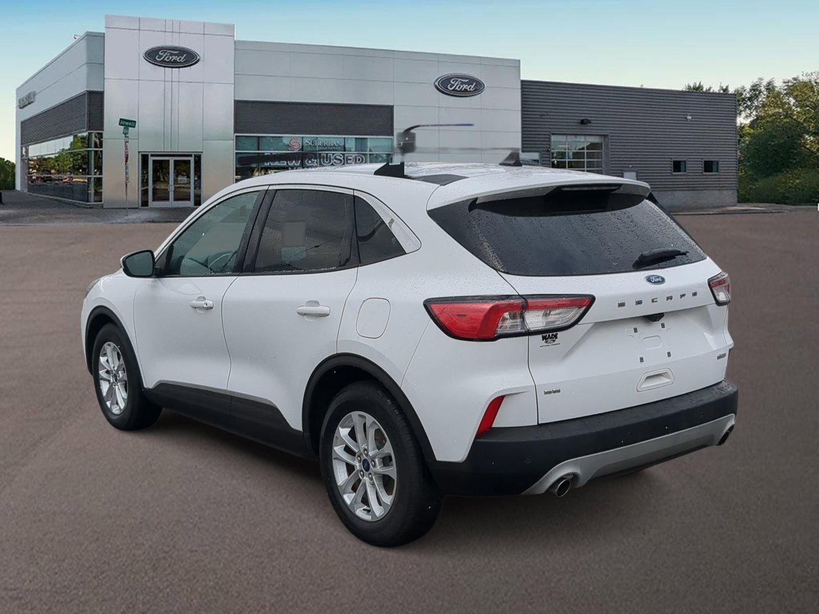 Used 2020 Ford Escape SE image 8