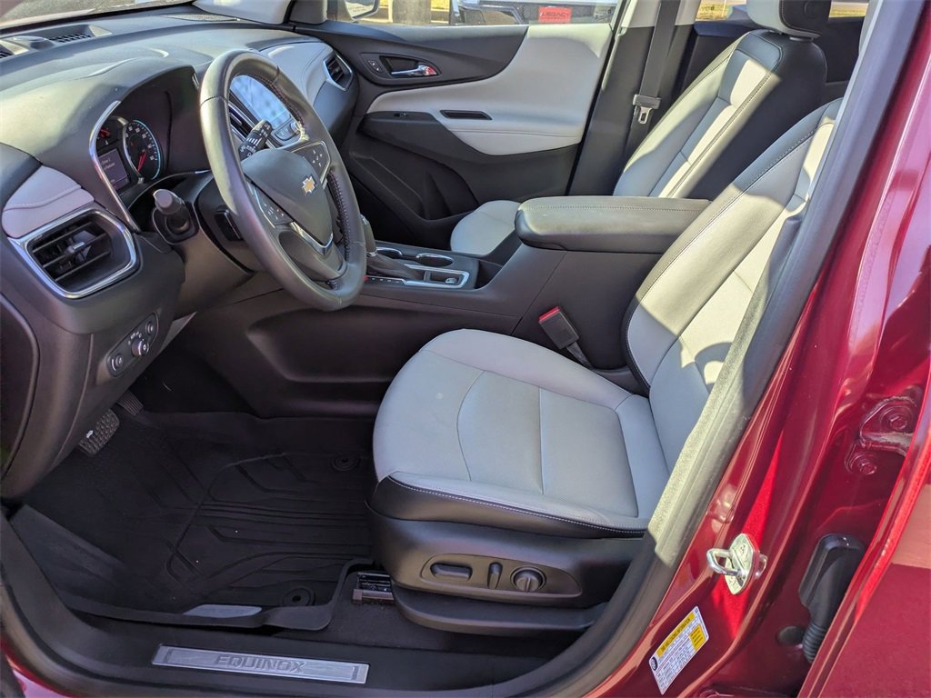 Used 2021 Chevrolet Equinox Premier image 16