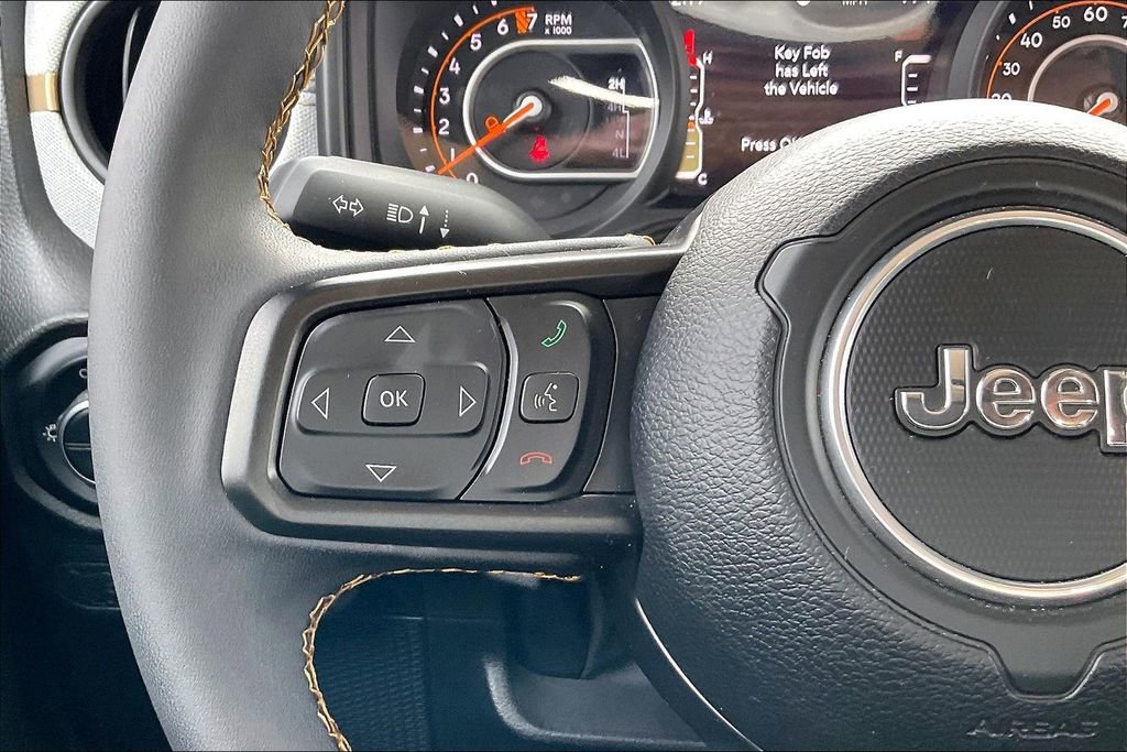 Used 2024 Jeep Gladiator Willys image 10