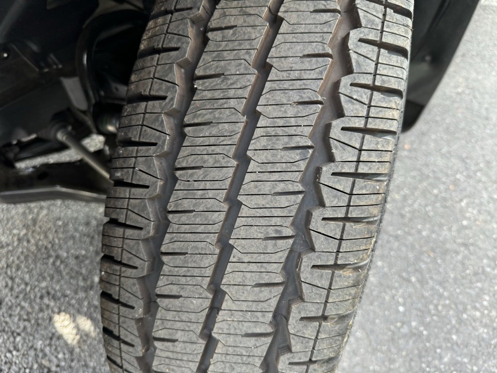 Used 2024 Mercedes-Benz Sprinter 144 Cargo image 19