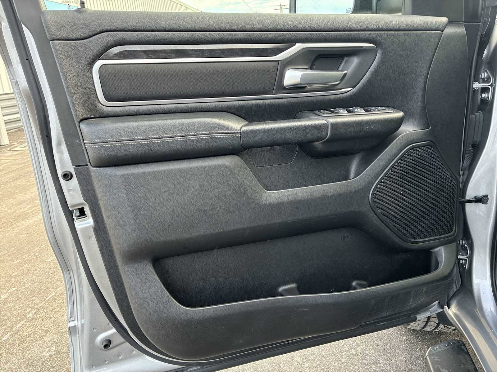 Used 2023 RAM 1500 Big Horn image 23