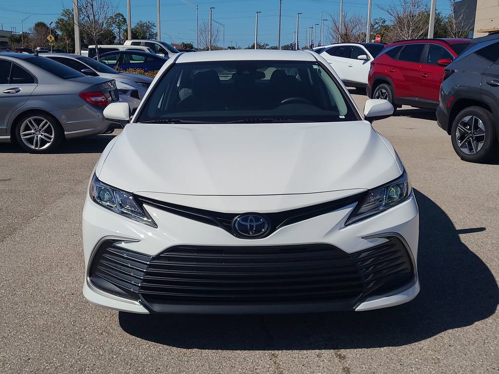 Used 2023 Toyota Camry LE image 12