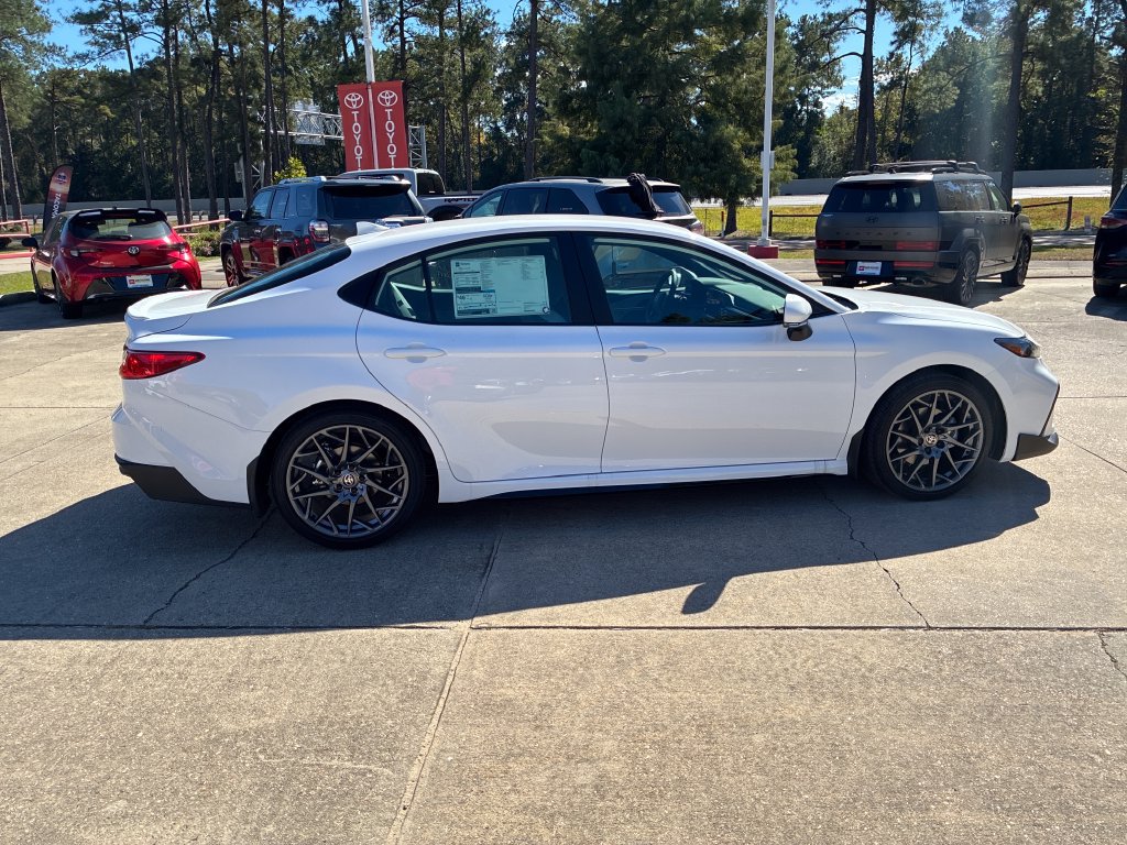 New 2026 Toyota Camry SE w/ Convenience Package FWD image 8
