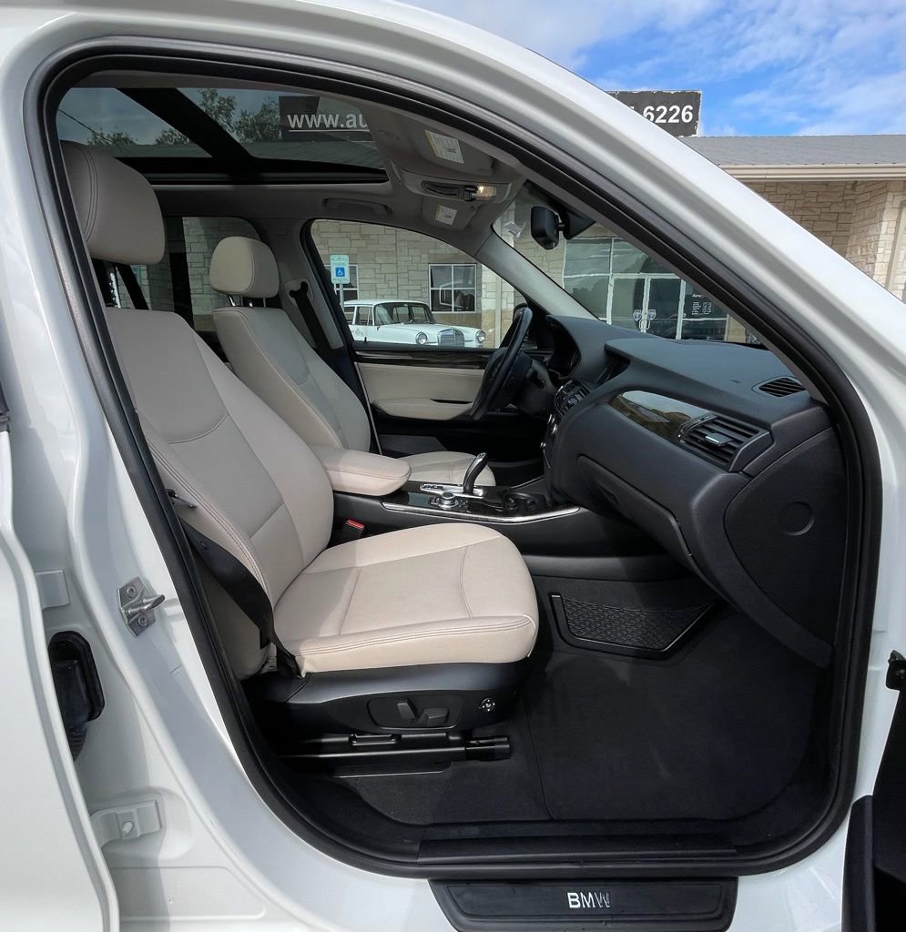 Used 2014 BMW X3 xDrive28i AWD/4WD image 31