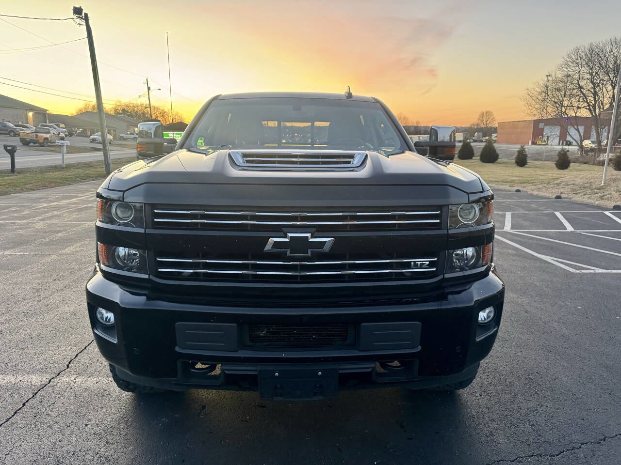 Used 2019 Chevrolet Silverado 3500 LTZ w/ Duramax Plus Package image 9