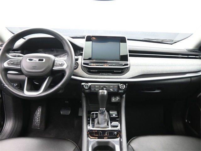 Used 2022 Jeep Compass Latitude w/ Sun and Sound Group image 27