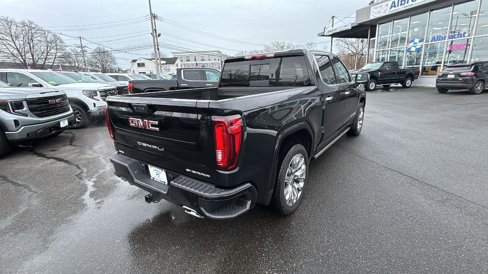 New 2025 GMC Sierra 1500 Denali w/ Denali Reserve Package image 7