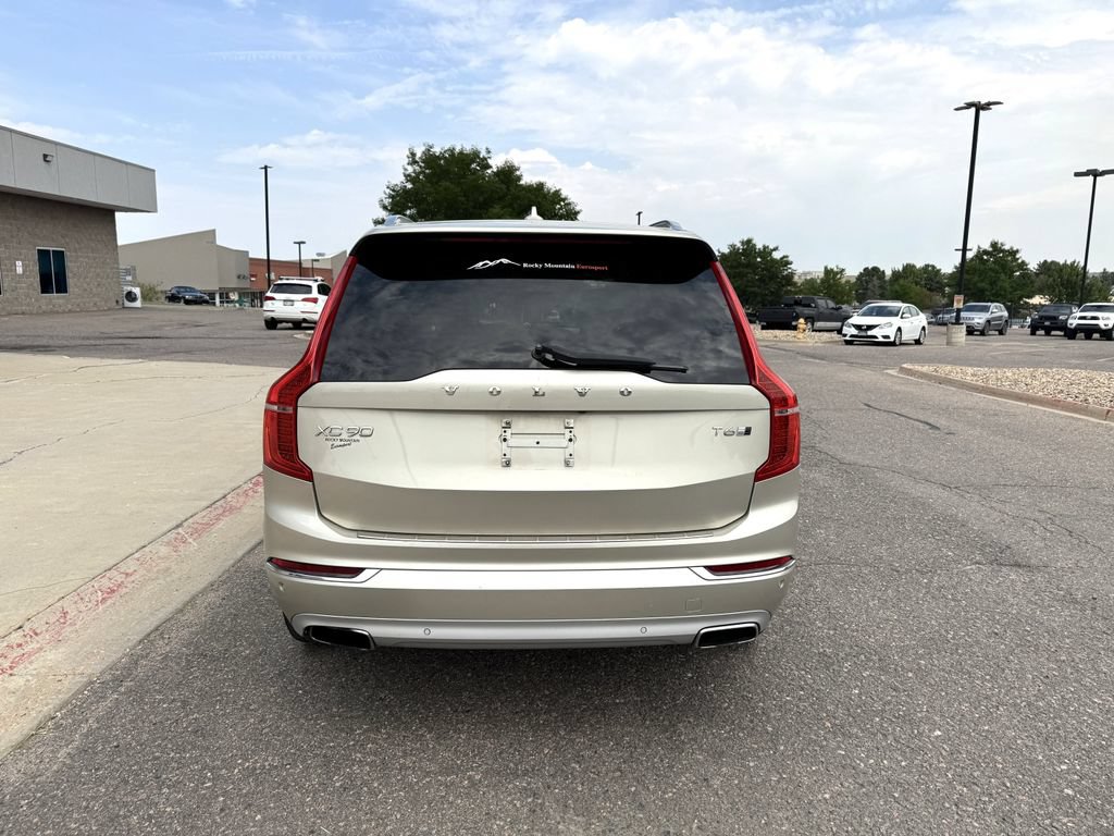 Used 2016 Volvo XC90 T6 Inscription w/ Vision Package AWD/4WD image 9