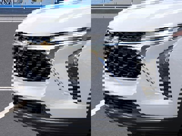 New 2026 Chevrolet Trax LT w/ Driver Confidence Package FWD image 13