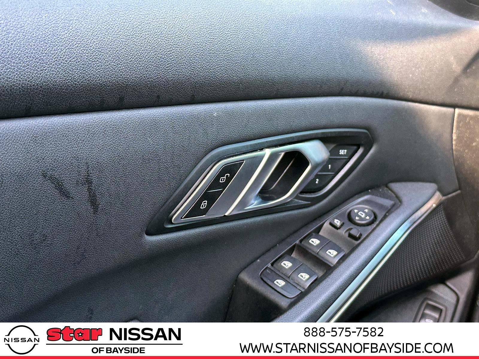 Used 2019 BMW 330i xDrive Sedan w/ Convenience Package image 10