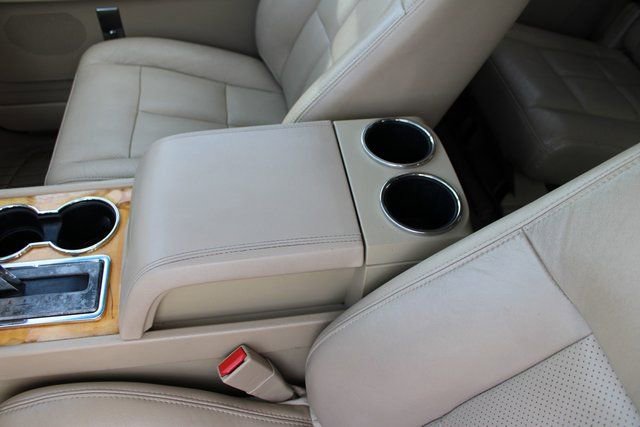 Used 2008 Lincoln Navigator L 4WD image 30