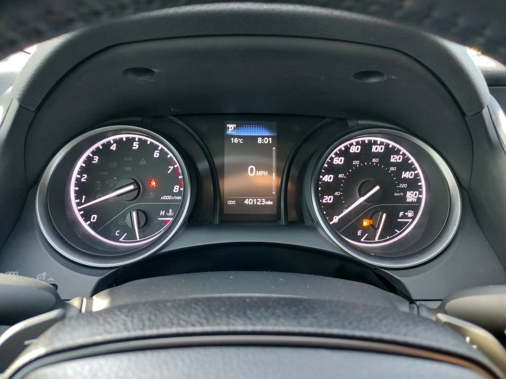 Used 2023 Toyota Camry SE FWD image 25