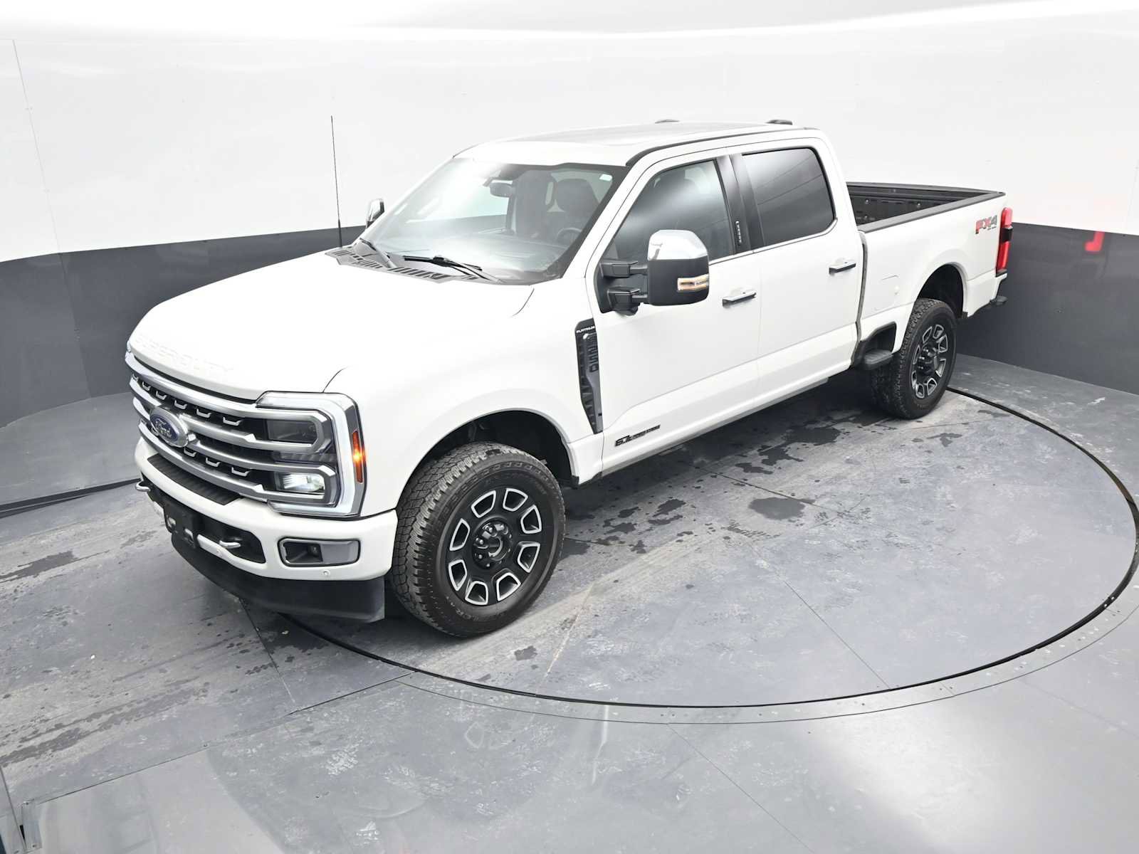 Used 2024 Ford F250 Platinum image 28