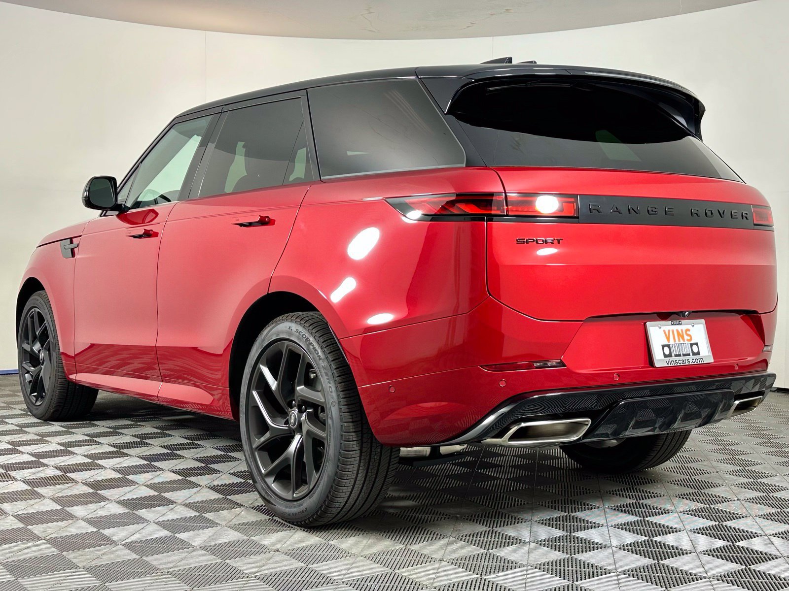Used 2025 Land Rover Range Rover Sport Dynamic SE AWD/4WD image 33