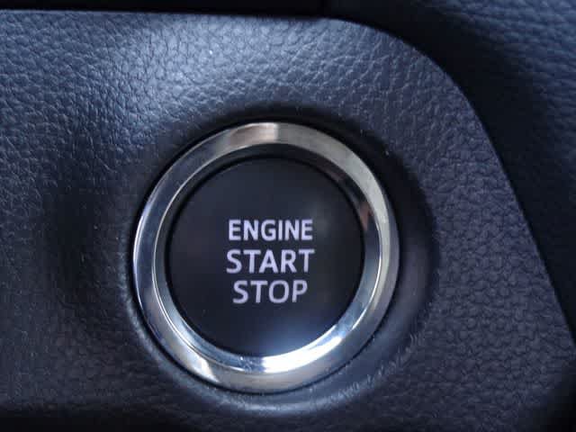 Certified 2025 Toyota RAV4 XLE AWD/4WD image 19