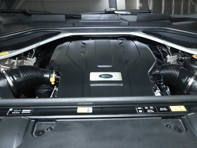 Used 2023 Land Rover Range Rover SE image 38