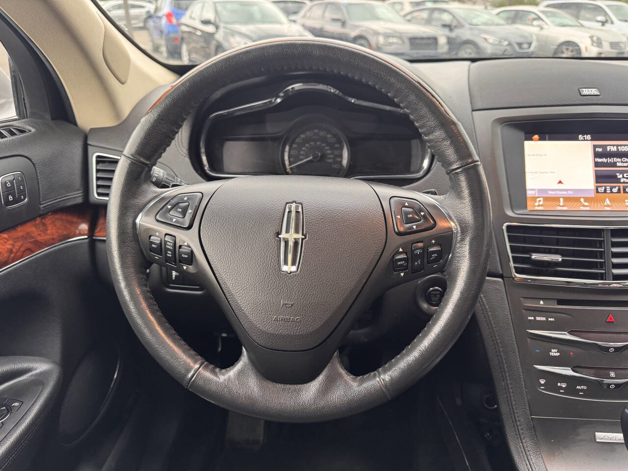 Used 2019 Lincoln MKT AWD image 24