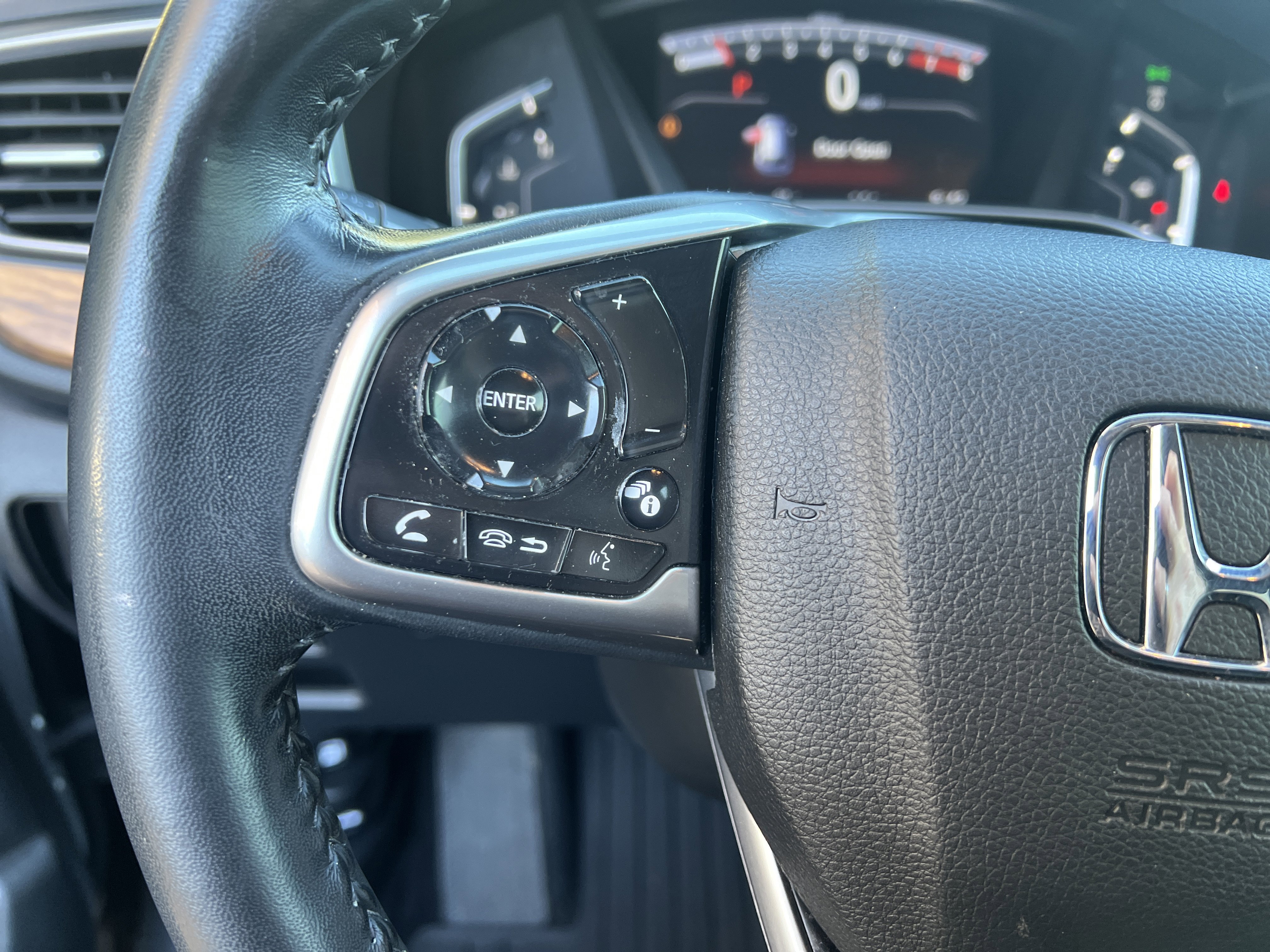 Used 2020 Honda CR-V Touring image 19