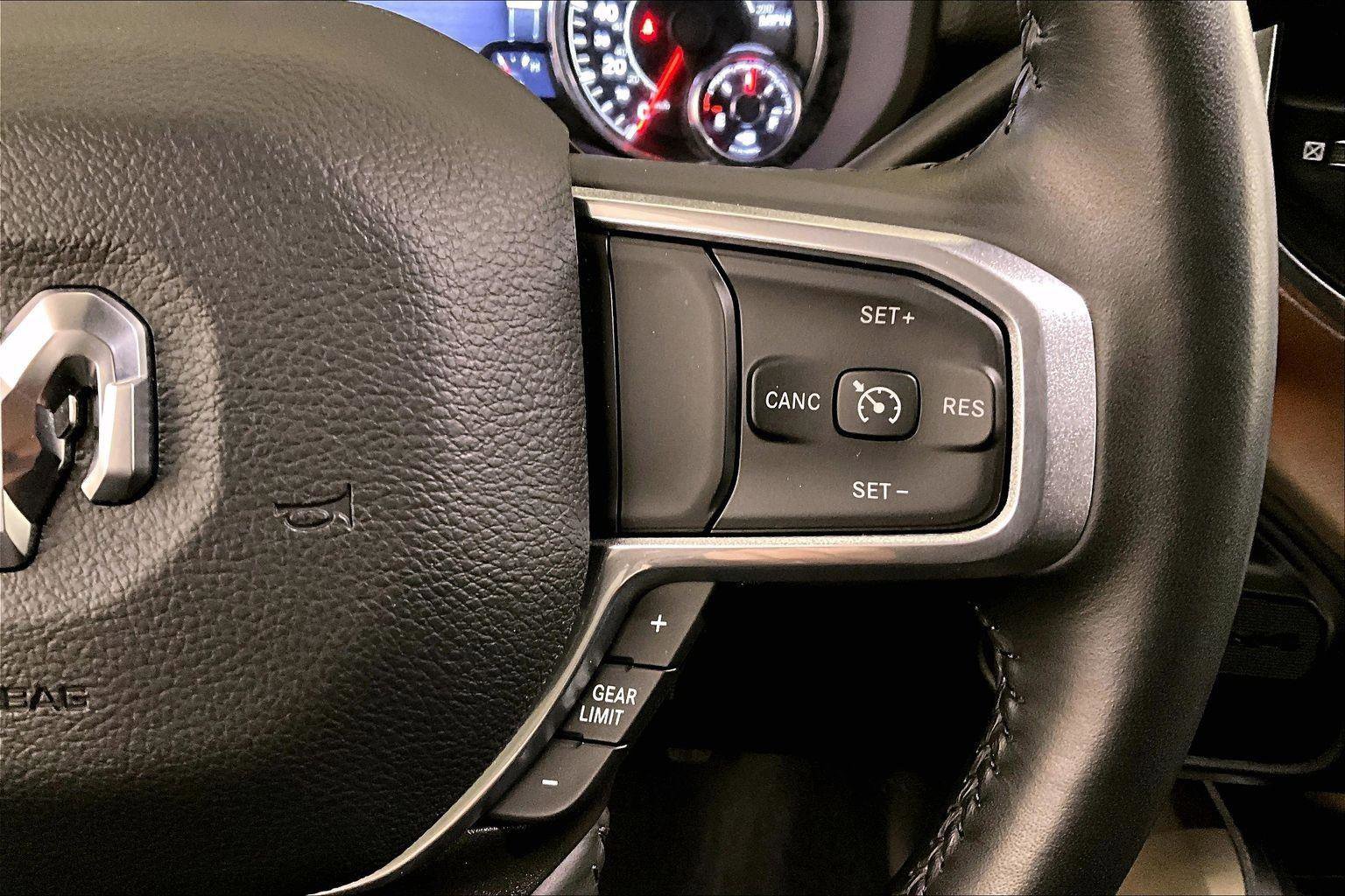 Used 2024 RAM 3500 Laramie image 18