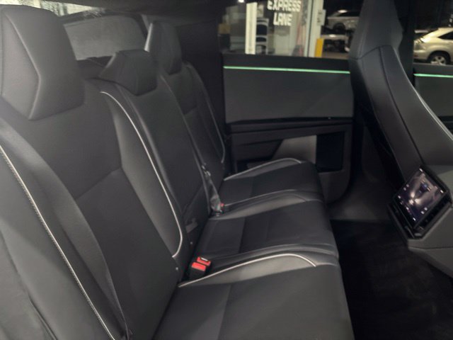 Used 2024 Tesla Cybertruck AWD Crew Cab image 35