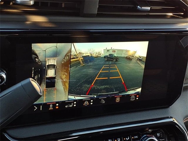 New 2026 GMC Sierra 2500 AT4 w/ AT4 Premium Plus Package image 9