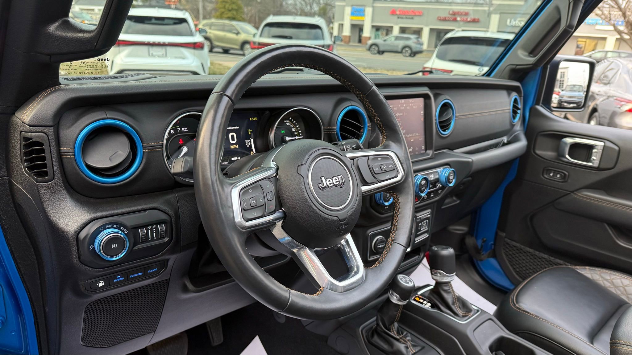 Used 2022 Jeep Wrangler Unlimited Sahara image 36