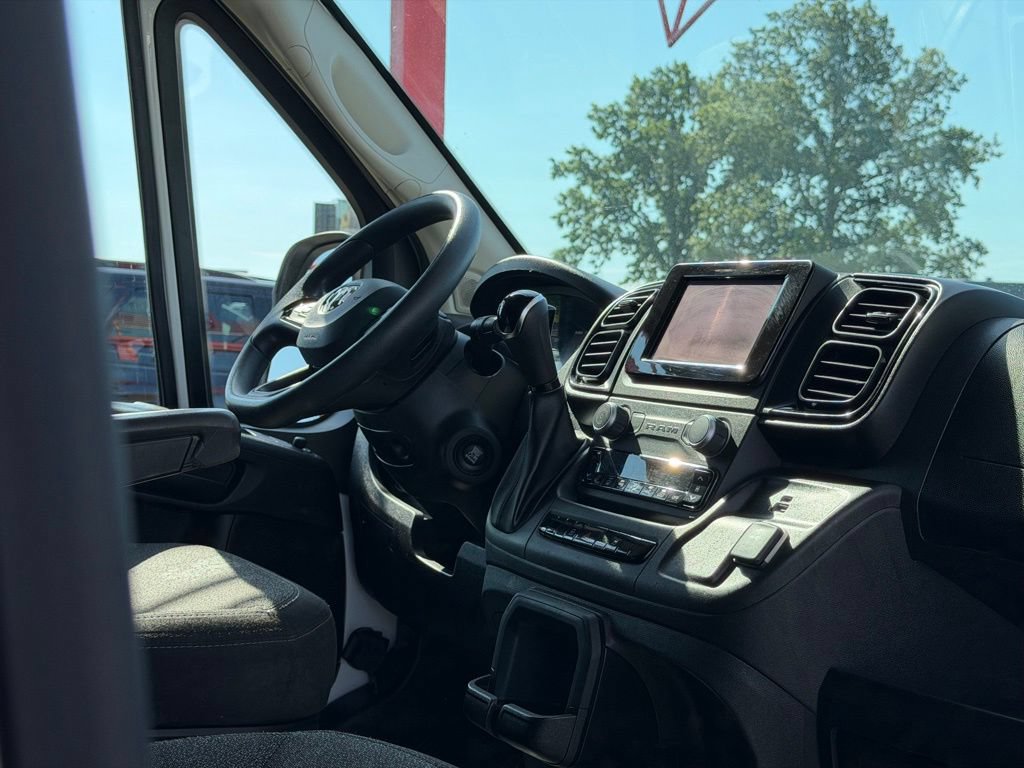 Used 2024 RAM ProMaster 2500 w/ Convenience Group FWD image 42