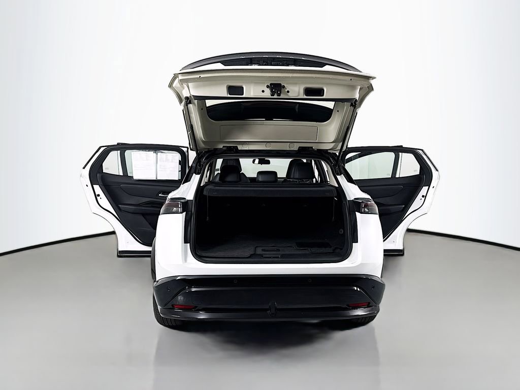 Used 2024 Nissan Ariya AWD image 25