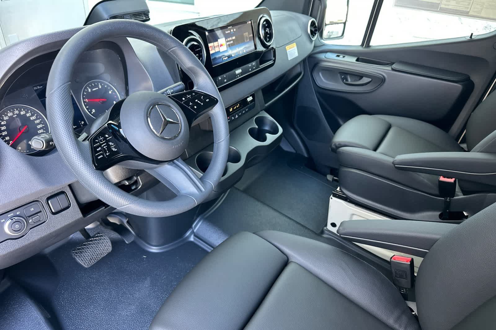 New 2026 Mercedes-Benz Sprinter 2500 image 9