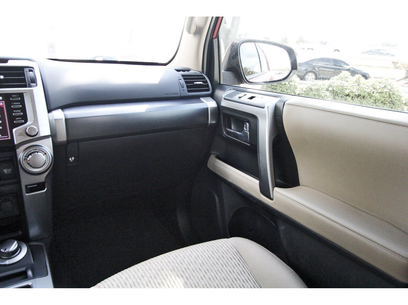 Used 2023 Toyota 4Runner SR5 AWD/4WD image 10
