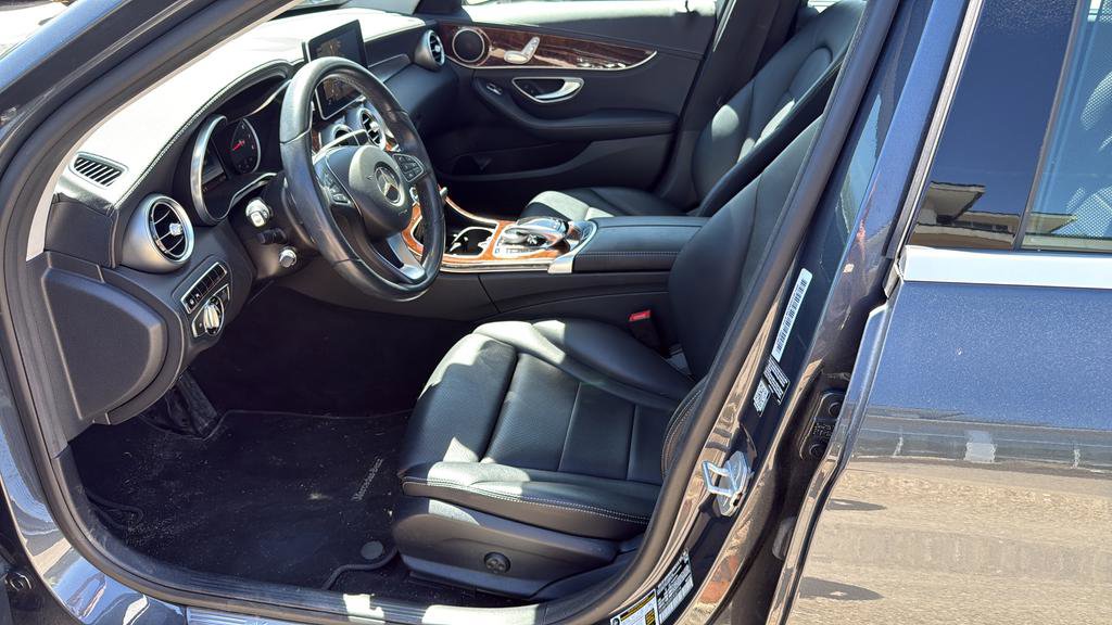 Used 2015 Mercedes-Benz C 300 4MATIC Sedan image 19