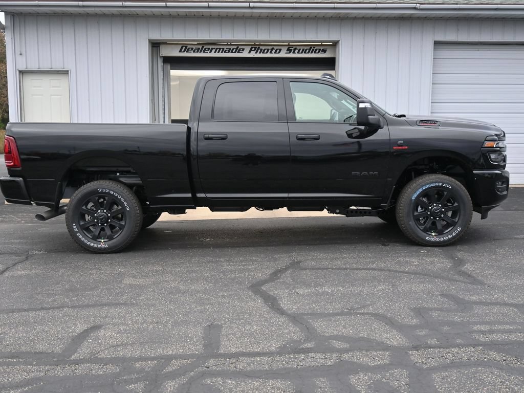New 2026 RAM 2500 Big Horn AWD/4WD image 3
