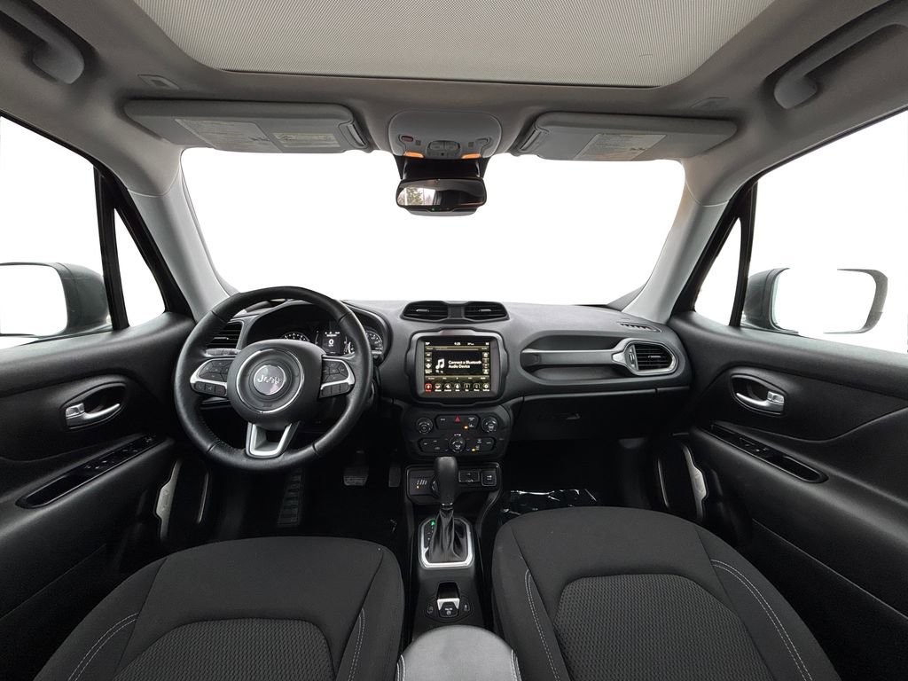 Used 2023 Jeep Renegade Latitude w/ Sun/Sound Group image 17