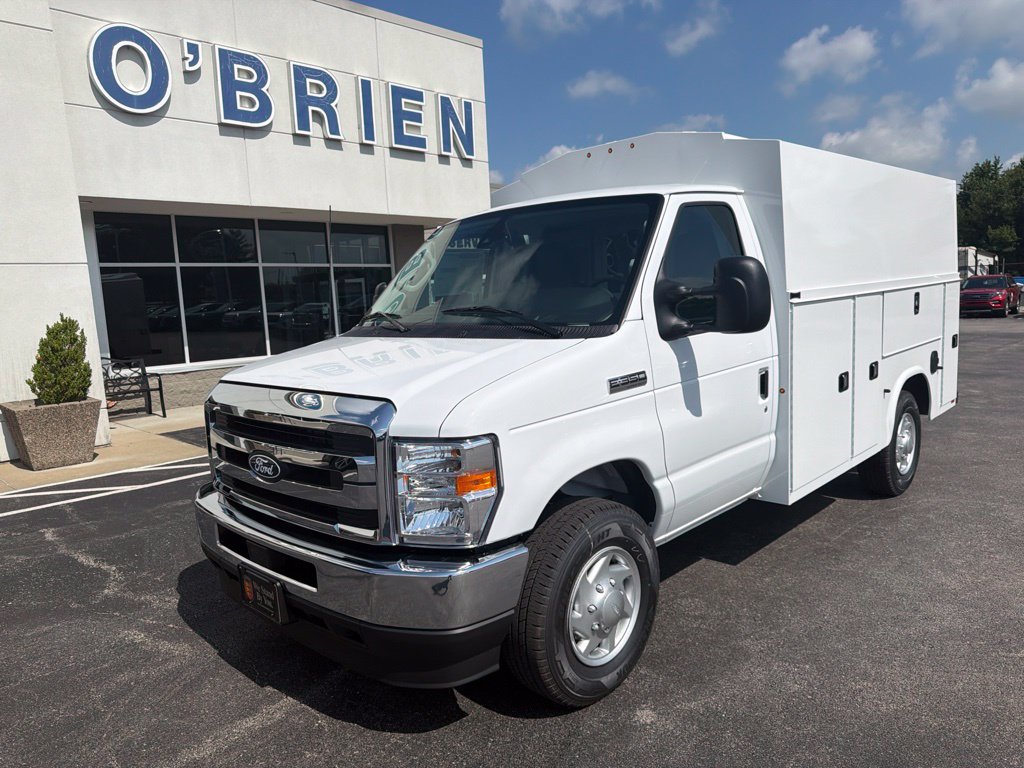 New 2027 Ford E-350 and Econoline 350 Super Duty w/ Power Equipment Group RWD image 1
