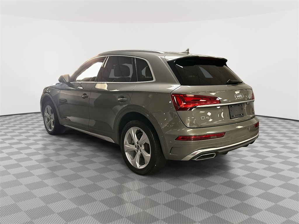 Used 2023 Audi Q5 2.0T Premium Plus w/ Premium Plus Package image 3