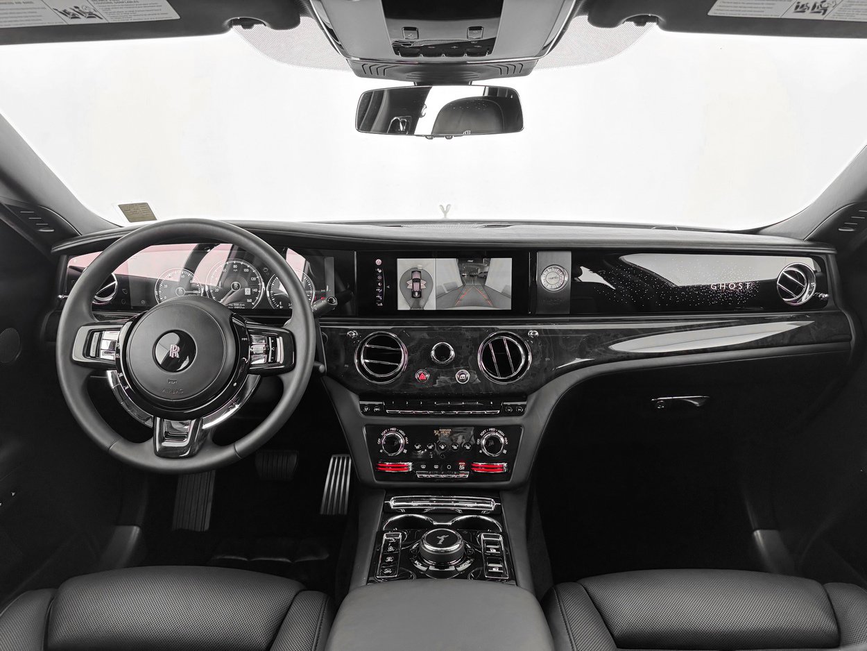 Certified 2022 Rolls-Royce Ghost image 4