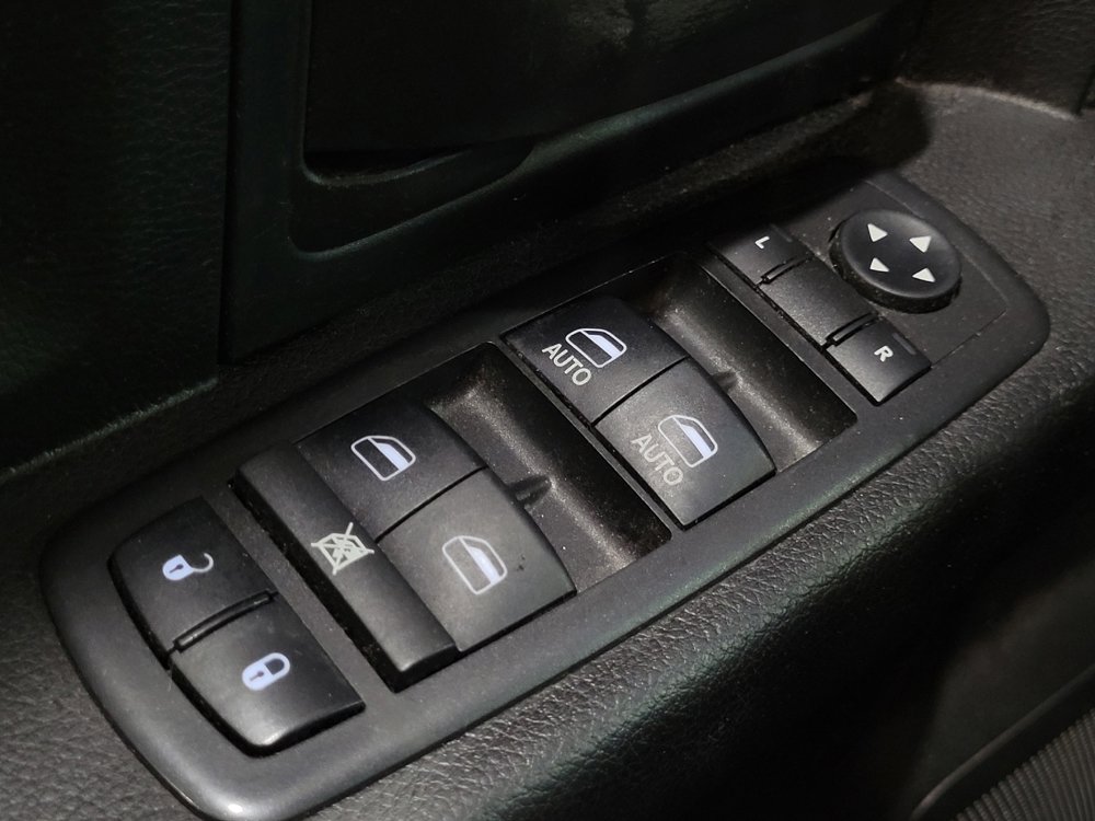 Used 2019 RAM 1500 Express image 27