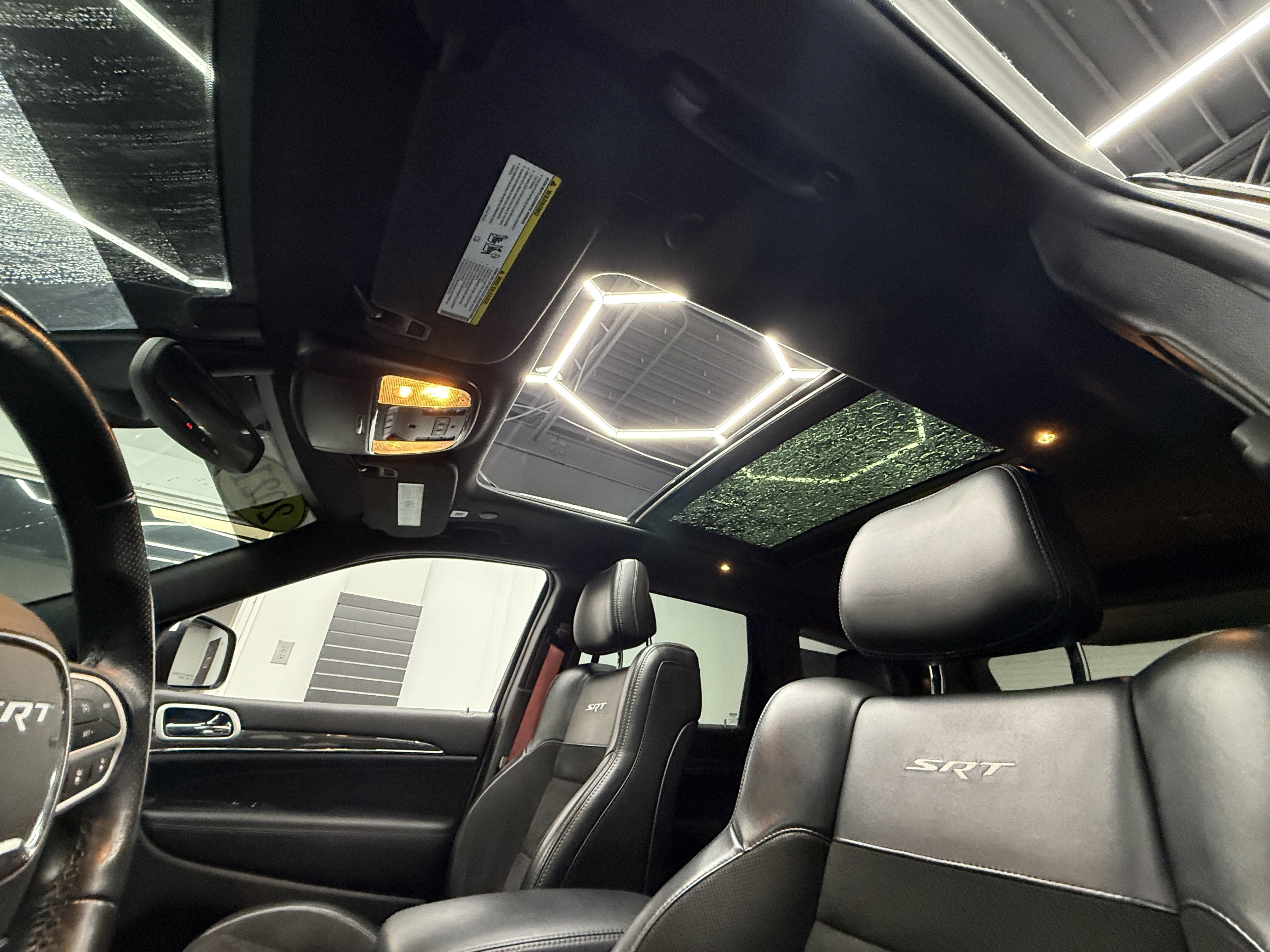 Used 2021 Jeep Grand Cherokee SRT image 4