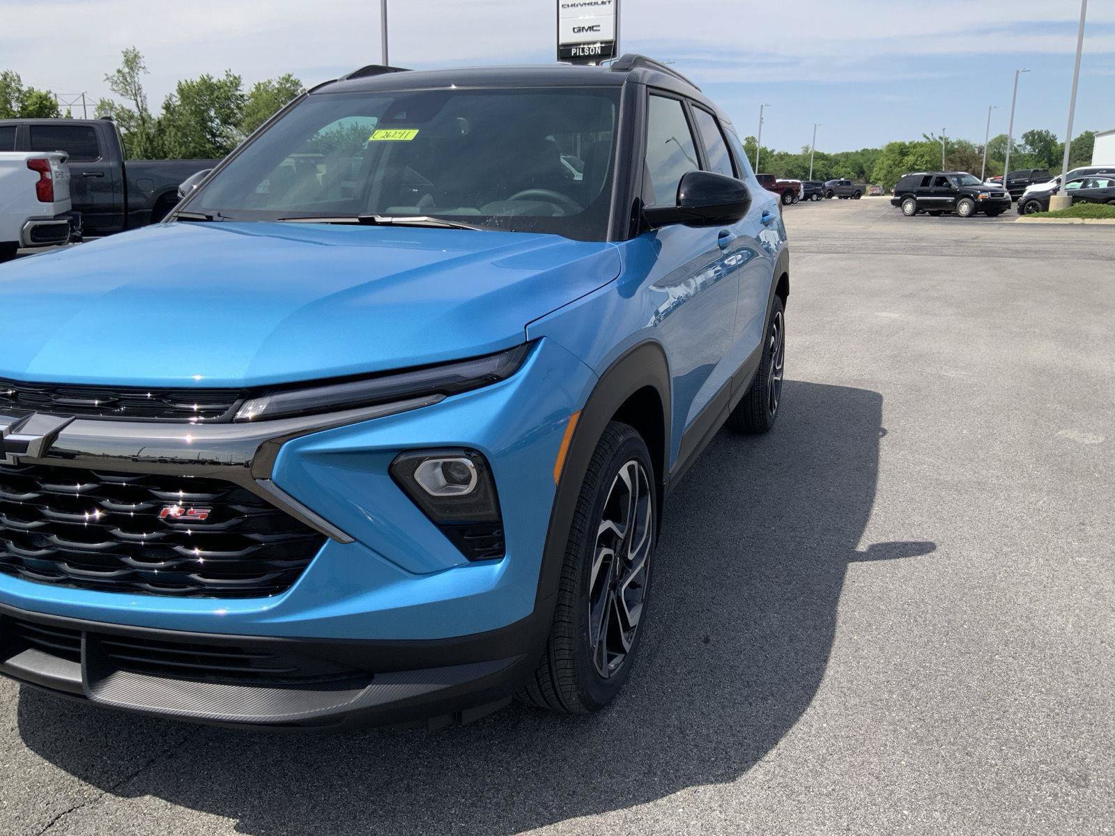 New 2026 Chevrolet TrailBlazer RS w/ Convenience Package AWD/4WD image 16