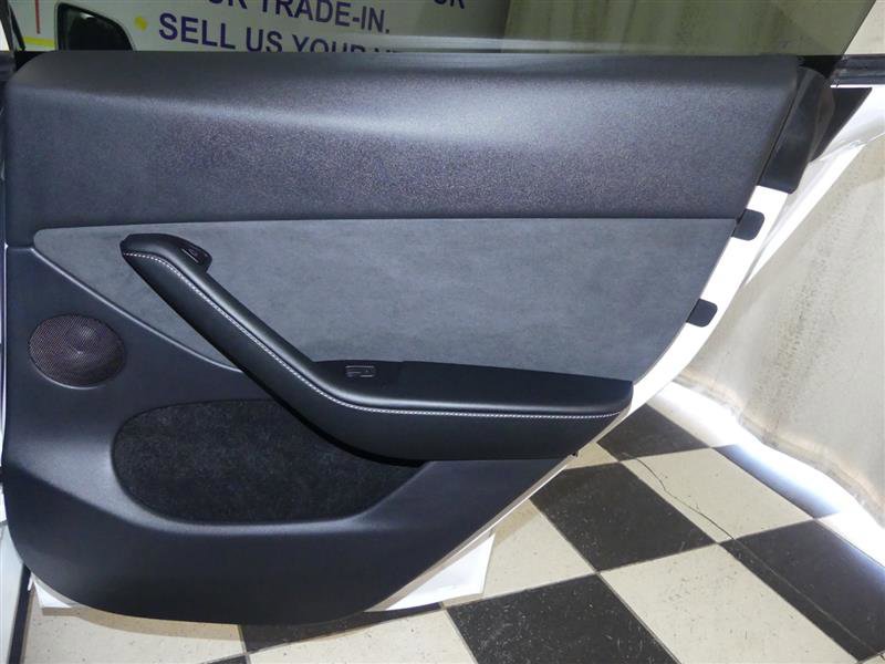 Used 2023 Tesla Model Y AWD image 26