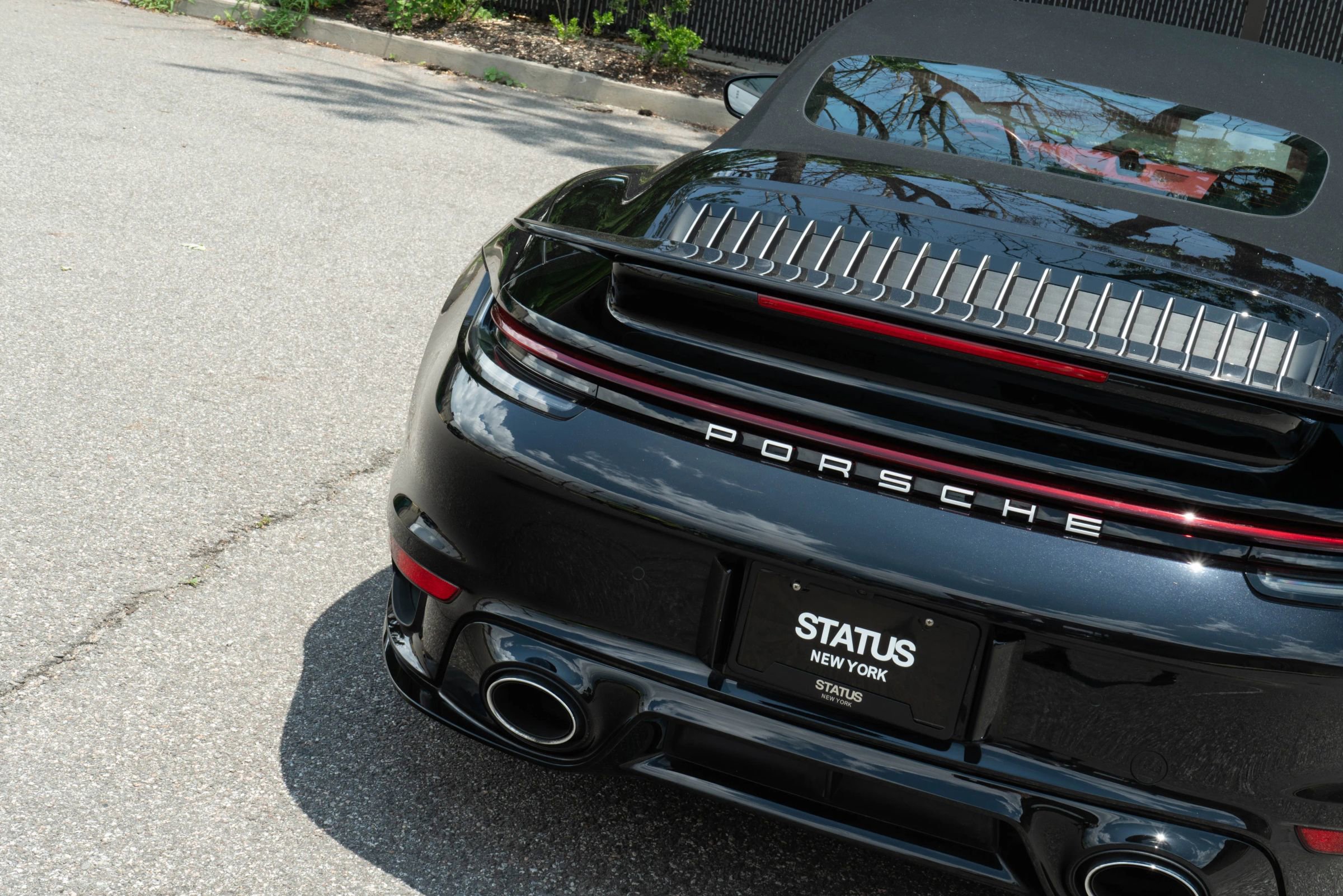 Used 2021 Porsche 911 Turbo image 32