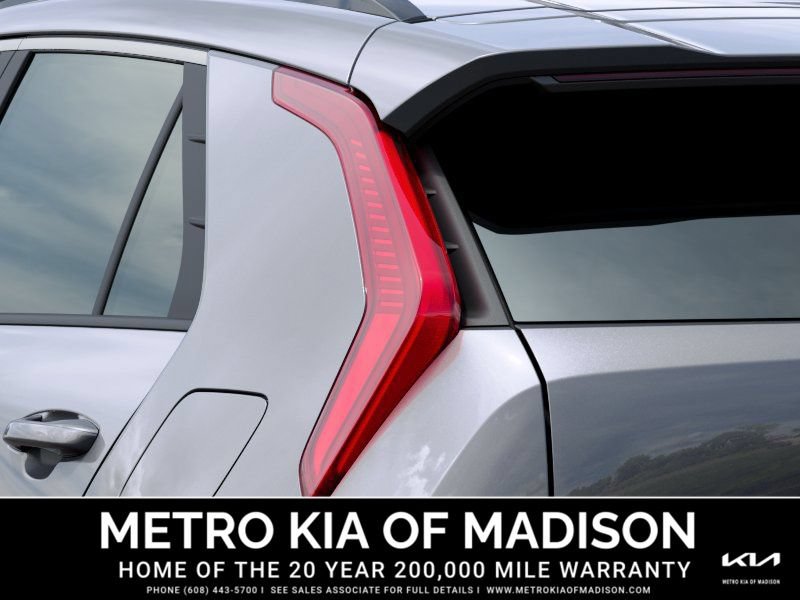 New 2026 Kia Niro EX FWD image 11