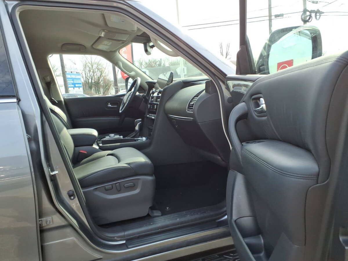 Used 2024 Nissan Armada SV w/ Cargo Package AWD/4WD image 15