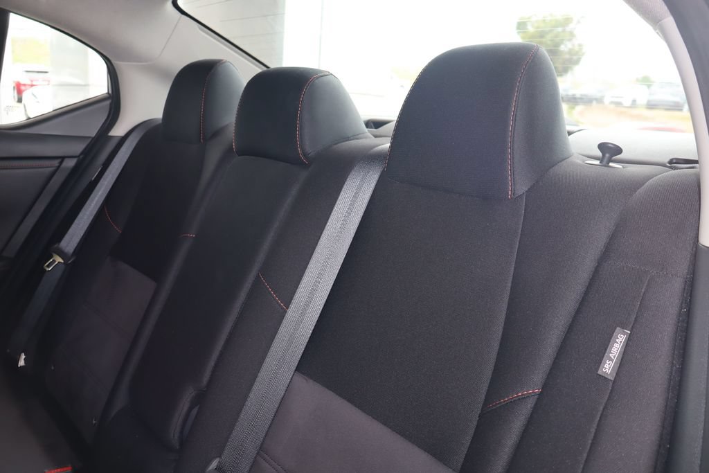 Used 2025 Nissan Sentra SR FWD image 31