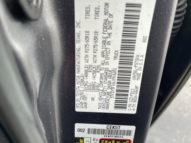 Used 2020 Toyota Tundra SR5 w/ TRD Off-Road Package AWD/4WD image 33