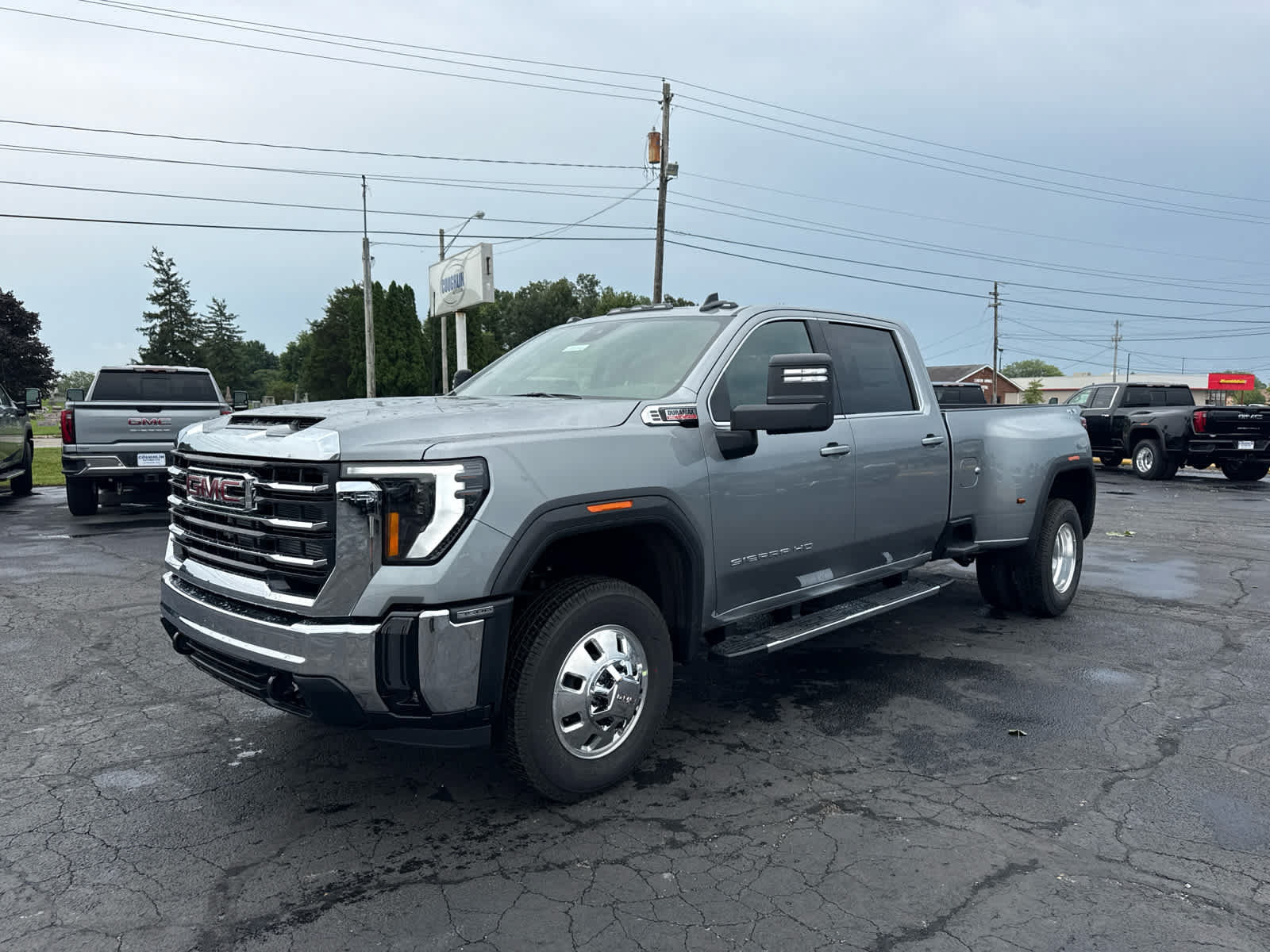 New 2026 GMC Sierra 3500 SLE w/ Preferred Package AWD/4WD image 1